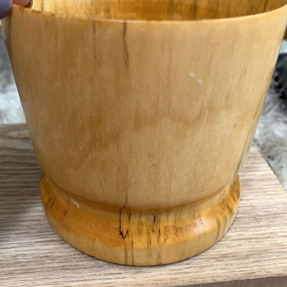 Hand Turned Artist Signed Wooden Cup - Picture 7 of 17